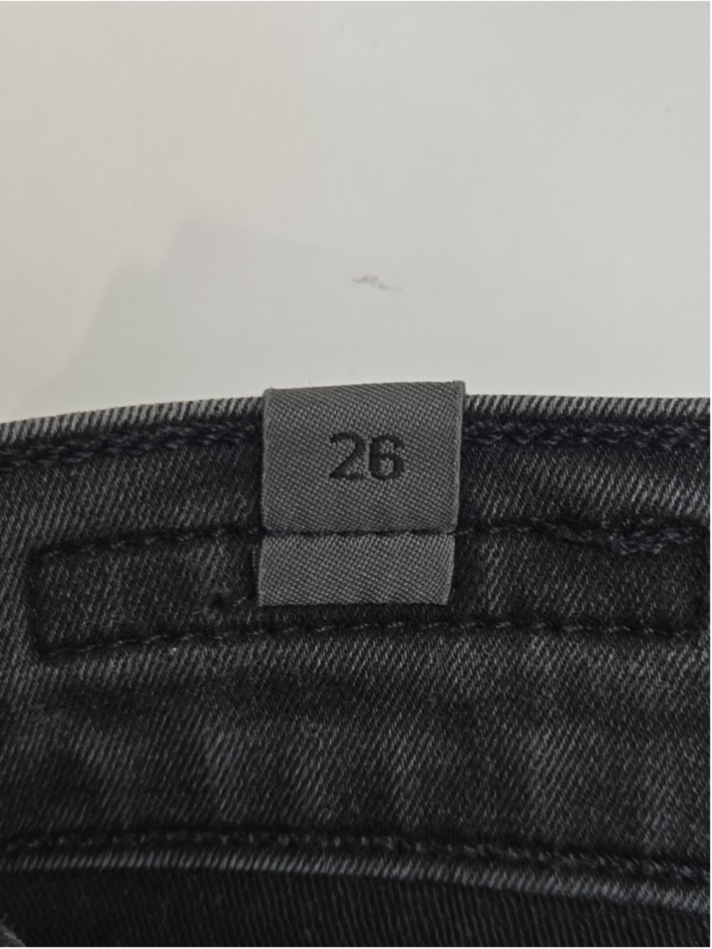 Citizens of Humanity Agnes 26 Faded Black Slim Straight Midrise Jean Denim - Picture 4 of 10